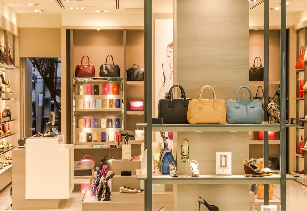 La location de vêtements s'impose dans la mode responsable